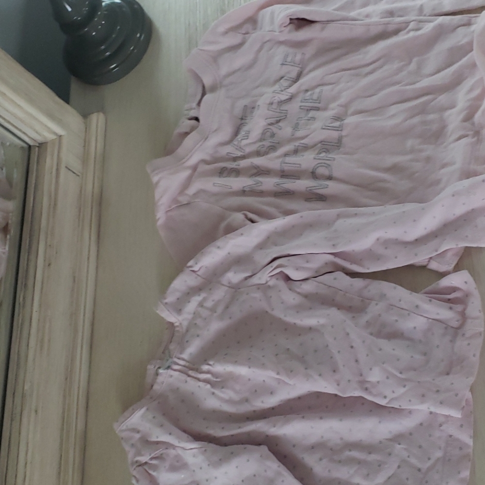 Long sleeve shirts